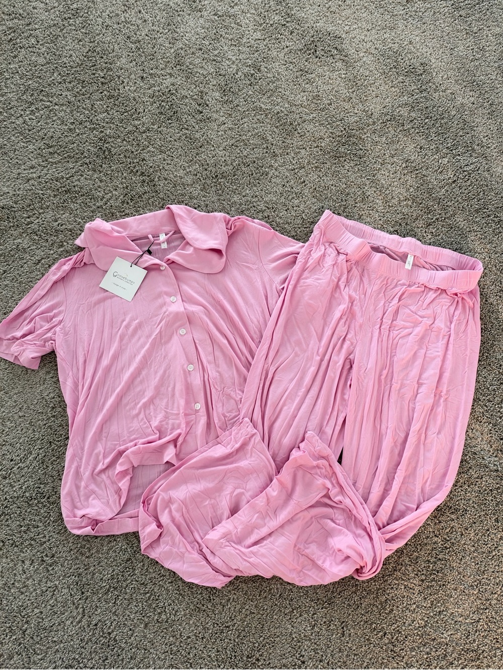 Goosebumps pink pajama set
